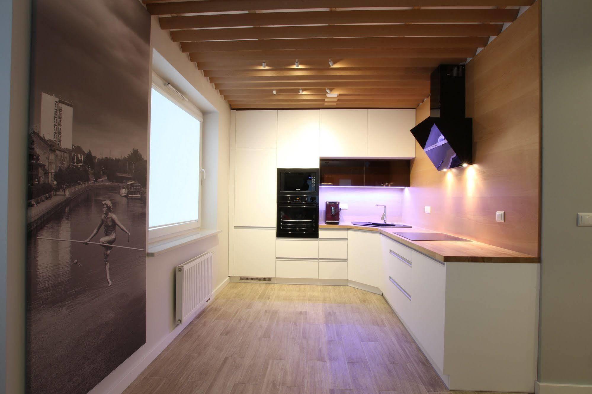 Apartamenty Bohaterow Kragujewca 6 ビィドゴシュチュ エクステリア 写真
