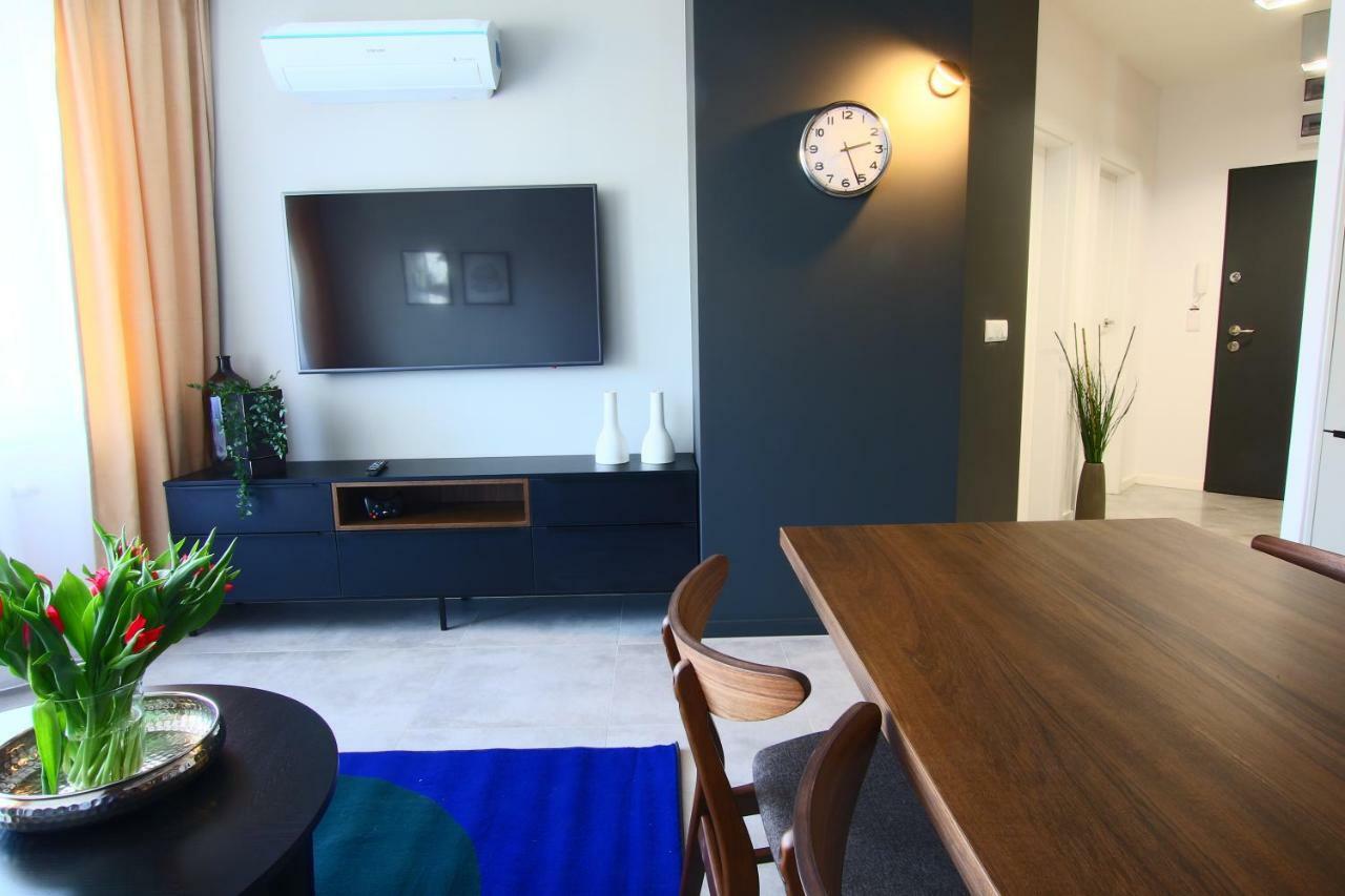Apartamenty Bohaterow Kragujewca 6 ビィドゴシュチュ エクステリア 写真